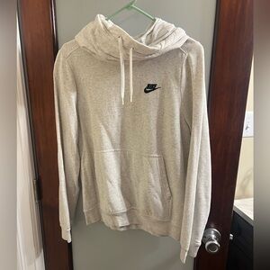 Nike Women’s Sweatshirt